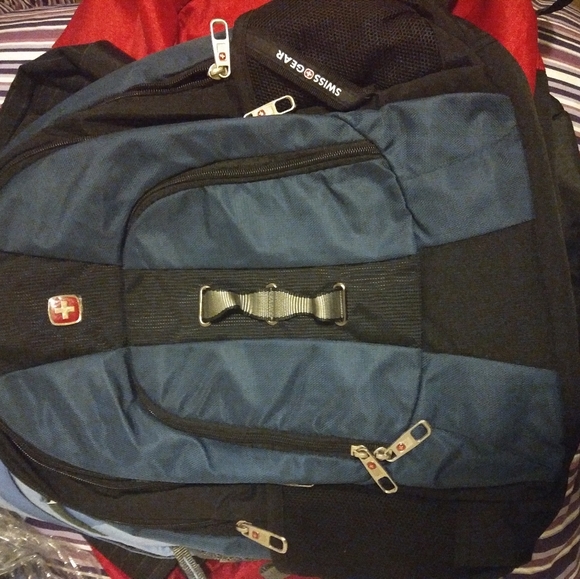 Laptop backpack - Picture 1 of 8